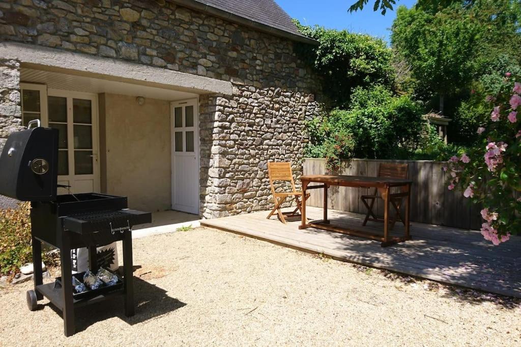Gite Les Pommiers Montchaton Exterior foto